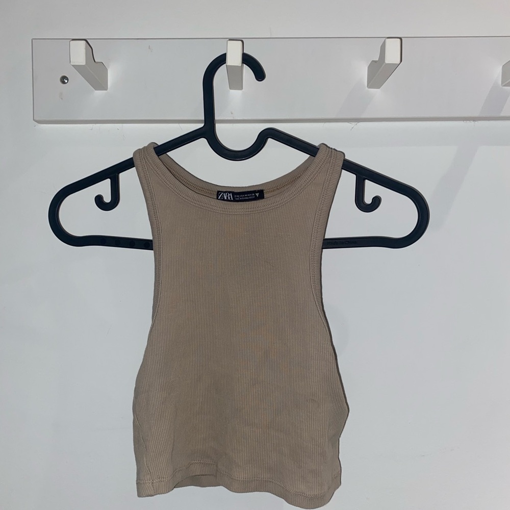 Crop tank
